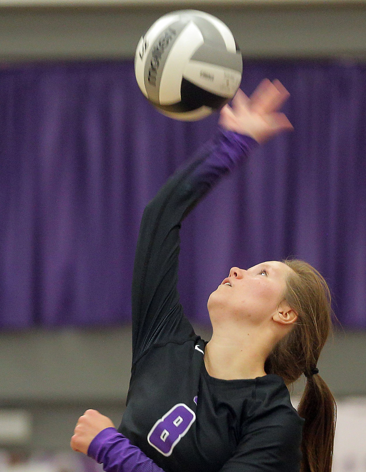 Truckee at Spring Creek Volleyball 29.jpg